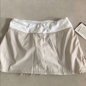 Lululemon run pace setter skirt